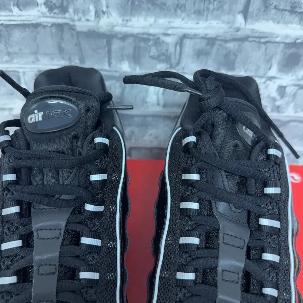 Nike Air Max 95 OG Big Bubble Triple Black Patent IB6397-001 Womens Size 7 New